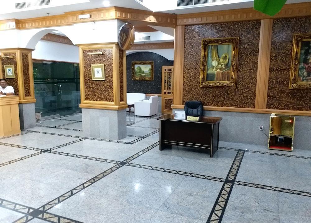 泰姬广场酒店 麦纳麦 外观 照片