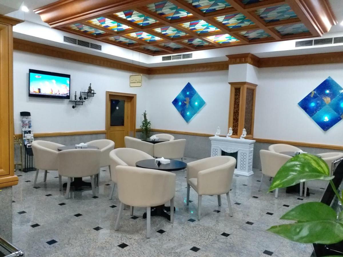 泰姬广场酒店 麦纳麦 外观 照片