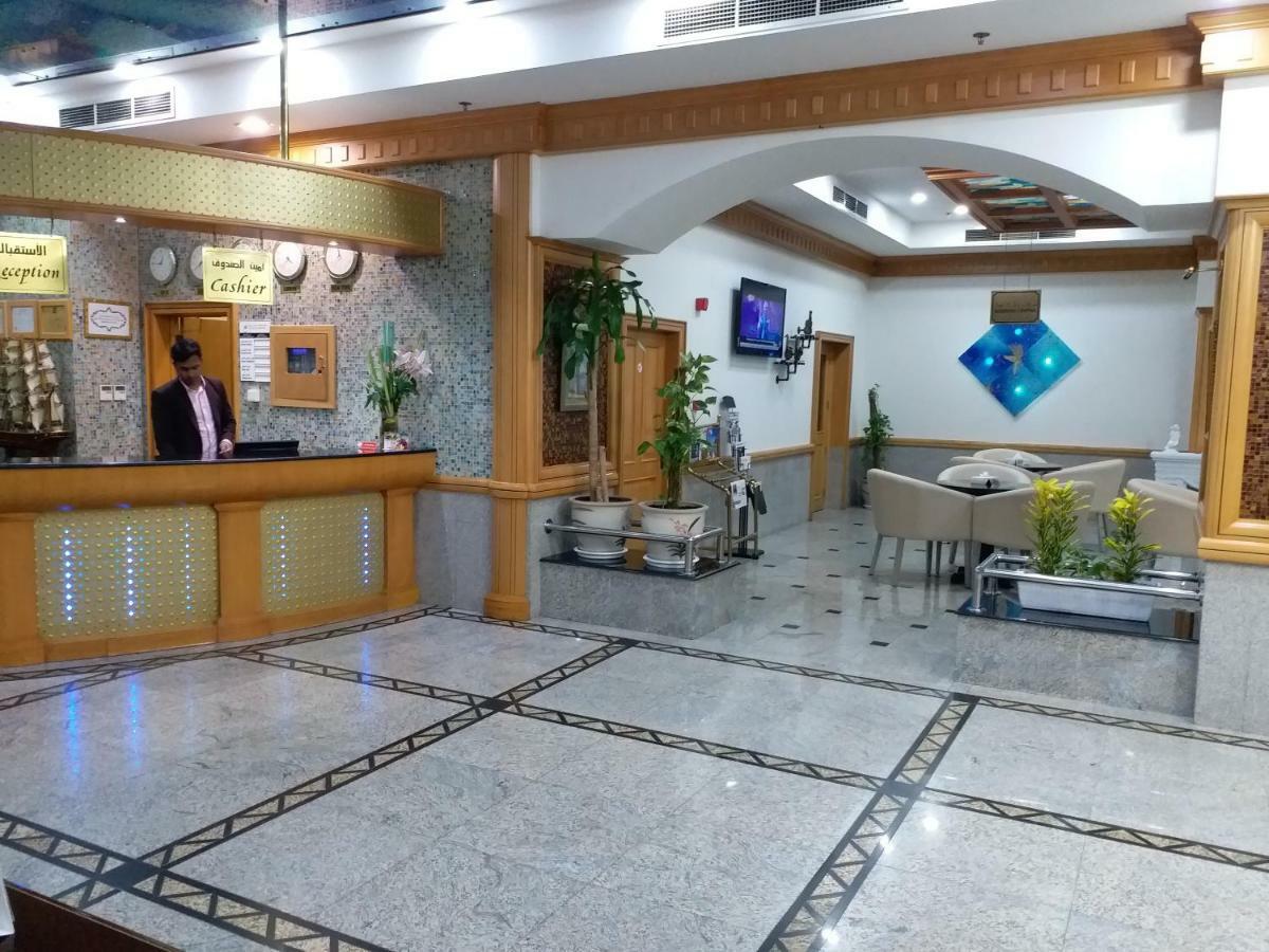 泰姬广场酒店 麦纳麦 外观 照片